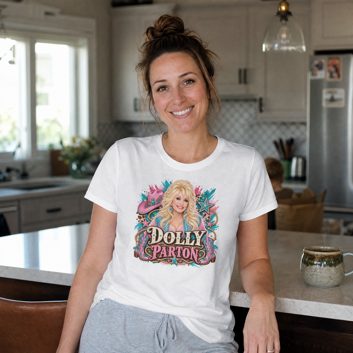 Dolly Parton T-shirt med det viste motiv set bagfra
